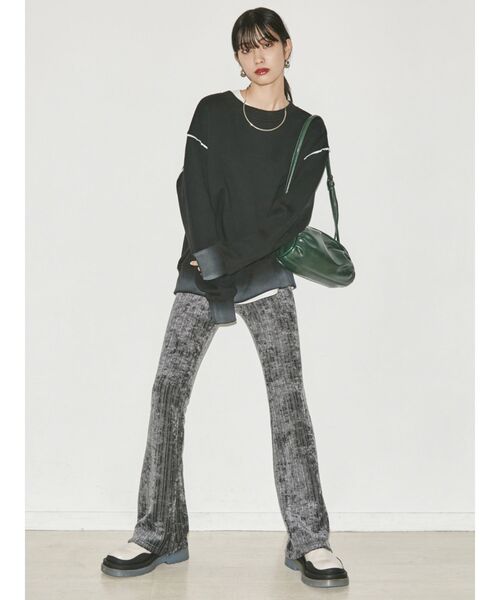 EMODA(エモダ)の「ダブルボタンフィットフレアパンツ(その他パンツ・レディース・ブラック/グレー/イエロー・SMALL/MEDIUM)」の10枚目の写真