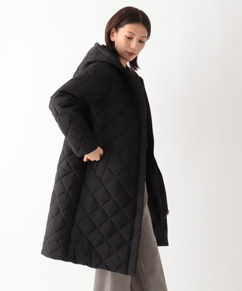 SOUP（スープ）の「◆【軽い・暖かい・キレイ見え】キルティングロングコート（大きいサイズあり・13号・15号）（その他アウター・レディース・ブラック/ベージュ/ネイビー・11/15 /13/09/07）」の17枚目の写真