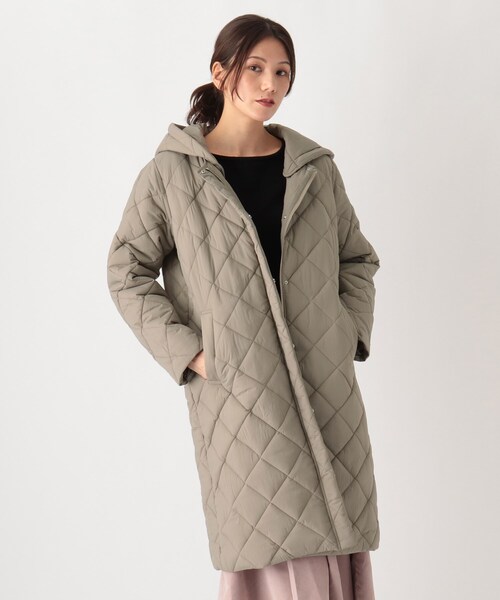 SOUP（スープ）の「◆【軽い・暖かい・キレイ見え】キルティングロングコート（大きいサイズあり・13号・15号）（その他アウター・レディース・ブラック/ベージュ/ネイビー・11/15 /13/09/07）」の14枚目の写真