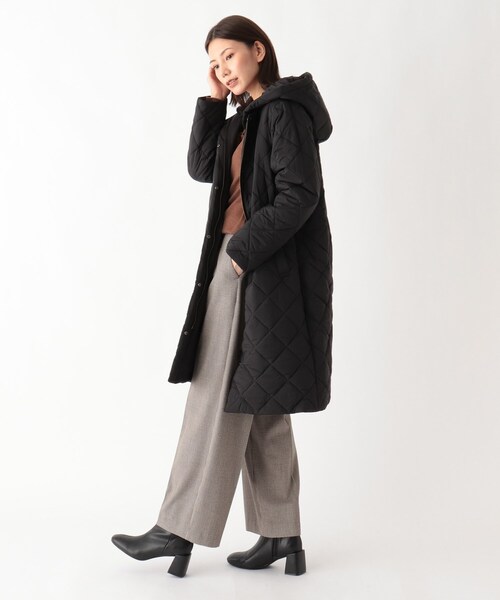 SOUP（スープ）の「◆【軽い・暖かい・キレイ見え】キルティングロングコート（大きいサイズあり・13号・15号）（その他アウター・レディース・ブラック/ベージュ/ネイビー・11/15 /13/09/07）」の19枚目の写真