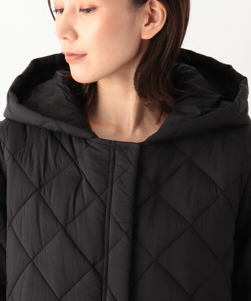 SOUP（スープ）の「◆【軽い・暖かい・キレイ見え】キルティングロングコート（大きいサイズあり・13号・15号）（その他アウター・レディース・ブラック/ベージュ/ネイビー・11/15 /13/09/07）」の20枚目の写真
