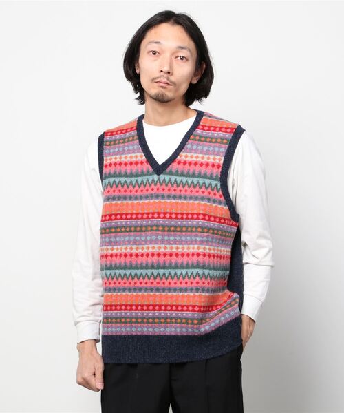 BROOKS BROTHERS（ブルックスブラザーズ）の「ウール フロントフェアアイル Vネックベスト（ベスト・メンズ・マルチ・LARGE/MEDIUM/SMALL/X-SMALL）」の5枚目の写真