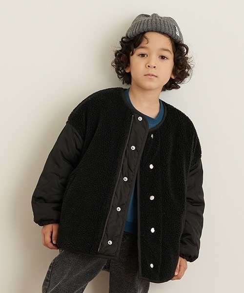 b・ROOM(ビールーム)の「ノーカラー異素材使いジャケット(ノーカラージャケット・キッズ・ブラック/アイボリー/キャメル・100cm/120cm/130cm/90cm/110cm)」の3枚目の写真