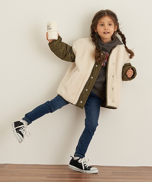 b・ROOM(ビールーム)の「ノーカラー異素材使いジャケット(ノーカラージャケット・キッズ・ブラック/アイボリー/キャメル・100cm/120cm/130cm/90cm/110cm)」の11枚目の写真