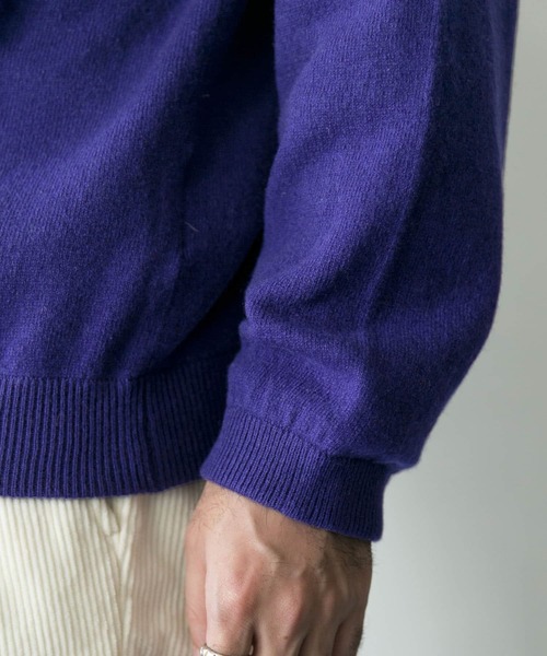 URBAN RESEARCH DOORS（アーバンリサーチドアーズ）の「ウールカシミヤクルーネックニット（ニット/セーター・メンズ・グレー/ロイヤルブルー/ブラック・38/40）」の22枚目の写真