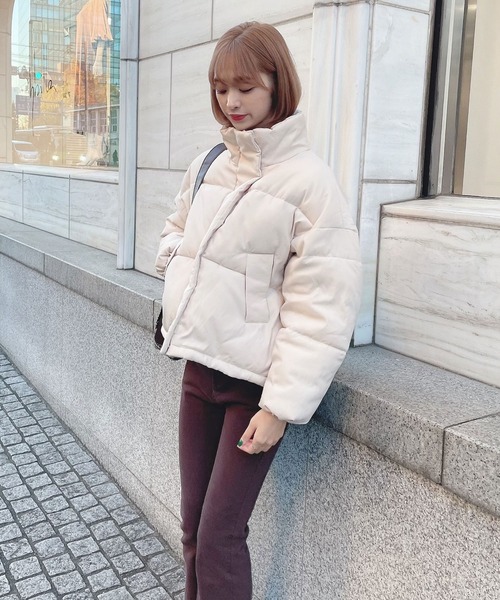 Voyage titty&Co.PETIT（ボヤージュティティアンドコープチ）の「【Voyage titty&Co. PETIT】ボリュームショートダウンコート（ダウンジャケット/コート・レディース・ホワイト/ブルー/ブラック・FREE）」の6枚目の写真