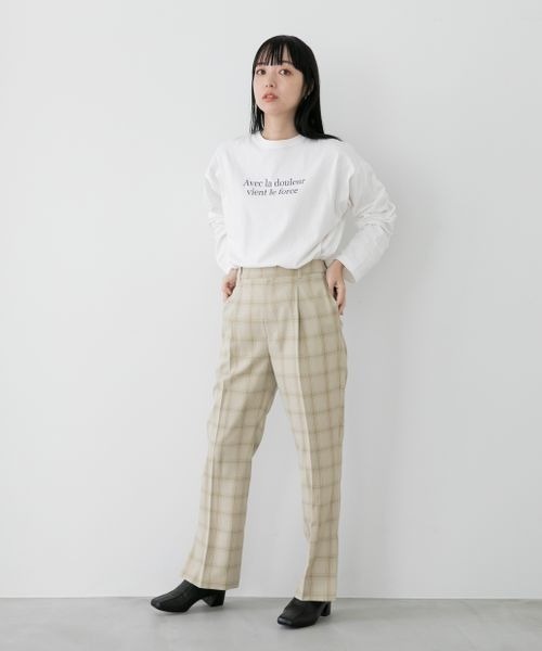 LOWRYS FARM(ローリーズファーム)の「ロゴTEELS 264235(Tシャツ/カットソー・レディース・アイボリー/オフホワイト/ピンク/ブラック・FREE)」の14枚目の写真