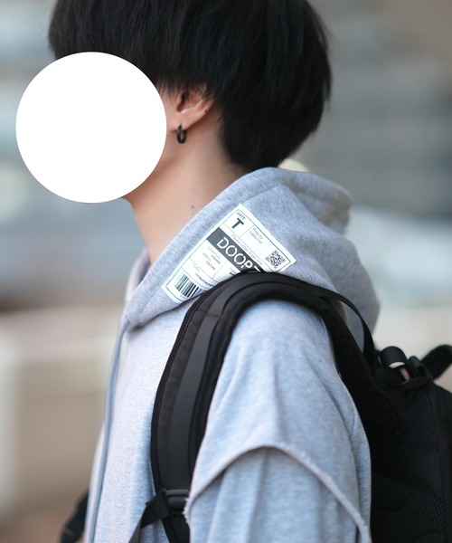 LANVIN en Bleu（ランバンオンブルー）の「WEARISTA とっしープロデュース “DOOPZ×LANVIN en Bleu”コラボパーカー（パーカー・メンズ・ブラック/グレー・46/48/50）」の4枚目の写真