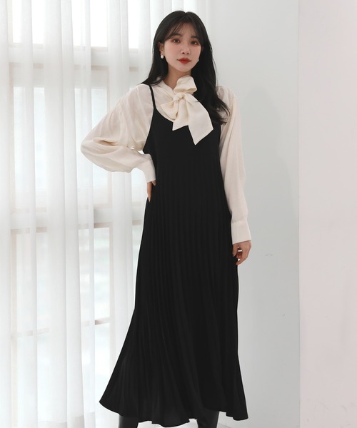 by muni:r（バイ ムニール）の「ビスチェプリーツロングワンピース（ワンピース・レディース・ブラック/ミント/ライトピンク・FREE）」の2枚目の写真