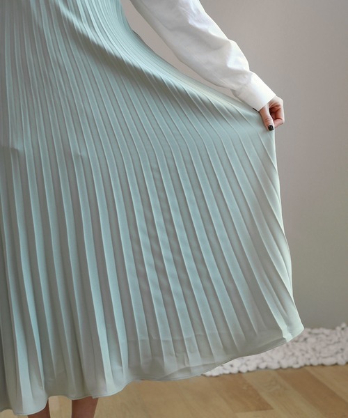 by muni:r（バイ ムニール）の「ビスチェプリーツロングワンピース（ワンピース・レディース・ブラック/ミント/ライトピンク・FREE）」の15枚目の写真
