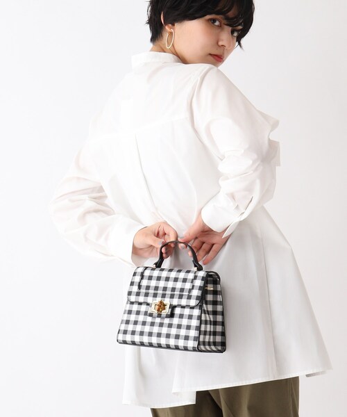 OPAQUE.CLIP（オペークドットクリップ）の「◆バンブーひねりボックスミニショルダー（ショルダーバッグ・レディース・オフホワイト/ブラック系1・00）」の2枚目の写真