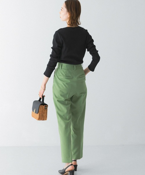 URBAN RESEARCH ROSSO WOMEN（アーバンリサーチ　ロッソ）の「センタープレスストレートカラーパンツ（その他パンツ・レディース・ベージュ/ピンク/グリーン・36/38）」の9枚目の写真