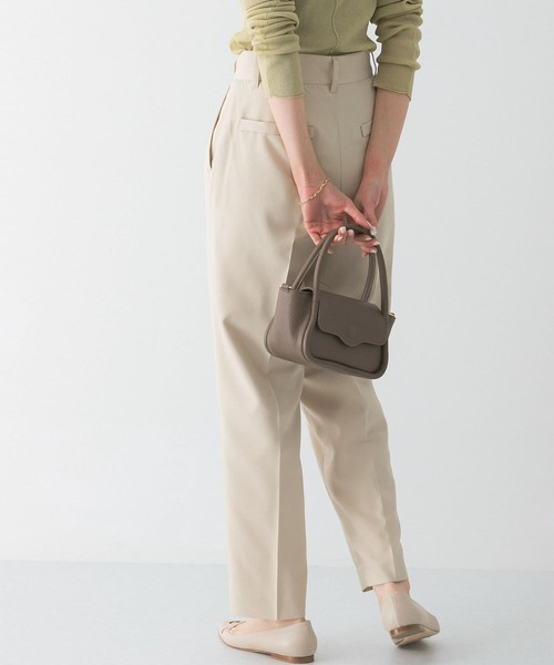 URBAN RESEARCH ROSSO WOMEN（アーバンリサーチ　ロッソ）の「センタープレスストレートカラーパンツ（その他パンツ・レディース・ベージュ/ピンク/グリーン・36/38）」の11枚目の写真