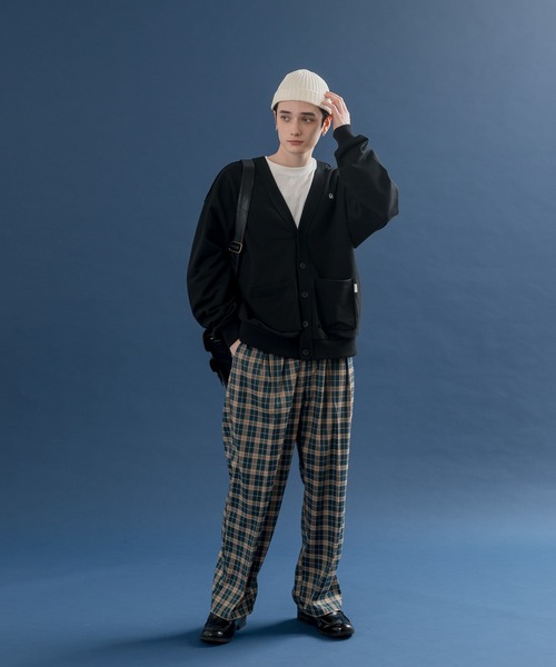 MUHET（ミュエータ）の「アソートストレートチェックパンツ（スラックス・レディース・ブラック/ベージュ/オレンジ/グリーン・SMALL/MEDIUM/X-LARGE）」の4枚目の写真