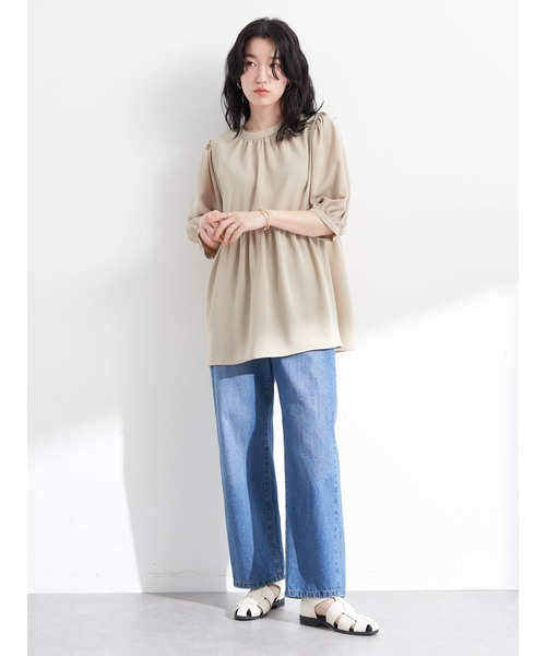 earth music&ecology（アースミュージックアンドエコロジー）の「リサイクルポリエステルブレンドとろみチュニック（その他トップス・レディース・オフホワイト/ライトカーキ/グレイッシュベージュ/テラコッタ・FREE）」の11枚目の写真