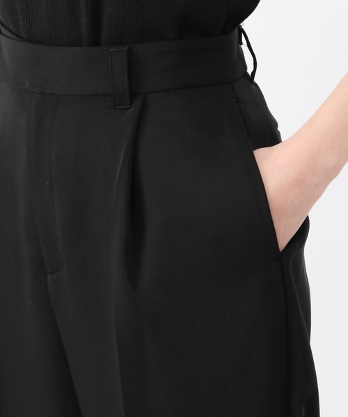 OFAKIND(オフアカインド)の「OFAKIND / ロングベルトタックパンツ(その他パンツ・レディース・ブラック/モカ・1/0)」の22枚目の写真