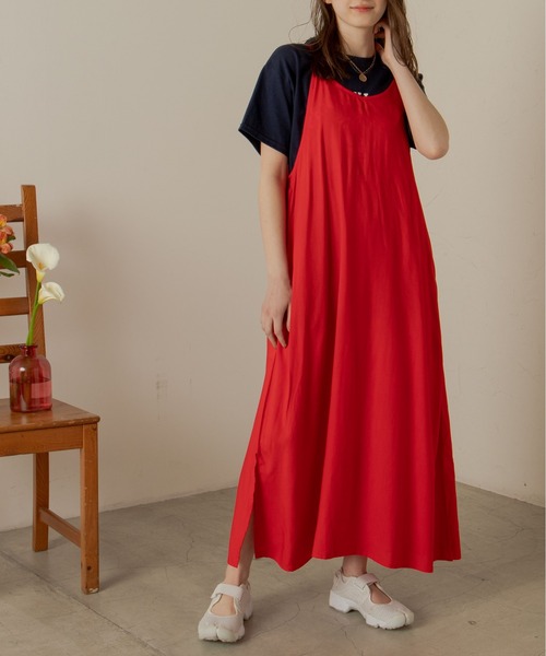 ANGIE（アンジー）の「バックリボンキャミワンピース（ワンピース・レディース・ブラック/レッド/イエロー/ブルー/グリーン/ブラック系その他/グリーン系その他/パープル系その他2/ピンク系その他2/ベージュ系1/アイボリー/ベージュ/ブラウン系1/ブラック系1・FREE）」の2枚目の写真