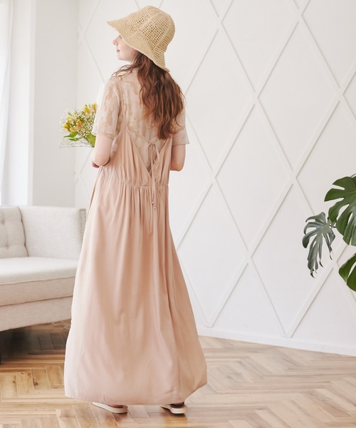 ANGIE（アンジー）の「バックリボンキャミワンピース（ワンピース・レディース・ブラック/レッド/イエロー/ブルー/グリーン/ブラック系その他/グリーン系その他/パープル系その他2/ピンク系その他2/ベージュ系1/アイボリー/ベージュ/ブラウン系1/ブラック系1・FREE）」の17枚目の写真