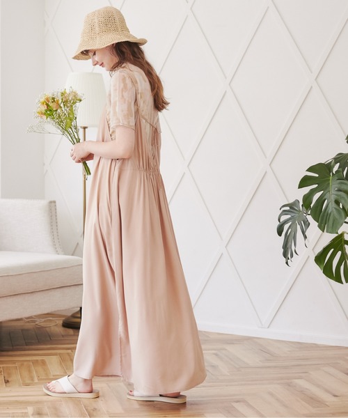 ANGIE（アンジー）の「バックリボンキャミワンピース（ワンピース・レディース・ブラック/レッド/イエロー/ブルー/グリーン/ブラック系その他/グリーン系その他/パープル系その他2/ピンク系その他2/ベージュ系1/アイボリー/ベージュ/ブラウン系1/ブラック系1・FREE）」の18枚目の写真