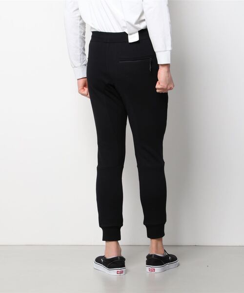 ZANEROBE(ゼインローブ)の「ZANEROBE(ゼインローブ) SURESHOT FLEECE JOGGER/ZR702JP-VERI(その他パンツ・メンズ・ブラック・32/30/29)」の3枚目の写真