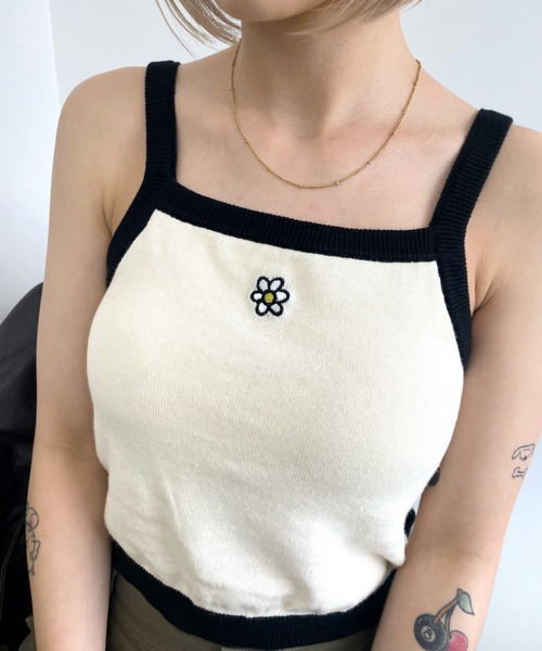 WHO'S WHO gallery（フーズフーギャラリー）の「ohanaニットキャミ（キャミソール・レディース・ピンク/レッド/ブラック/オフホワイト/サックスブルー・FREE）」の12枚目の写真