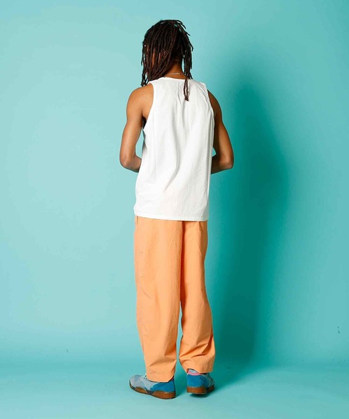COMMON EDUCATION(コモンエデュケーション)の「POCKET TANK TOP JP/ ポケット タンクトップ JP(タンクトップ・メンズ・ホワイト/ブラック/グレイッシュベージュ・SMALL/MEDIUM/LARGE/X-LARGE)」の15枚目の写真