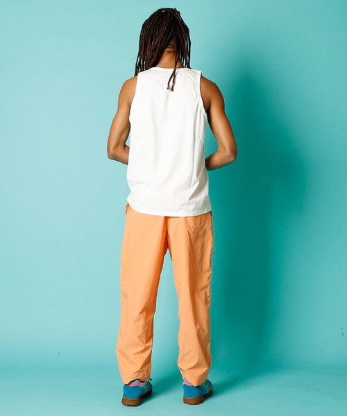 COMMON EDUCATION(コモンエデュケーション)の「POCKET TANK TOP JP/ ポケット タンクトップ JP(タンクトップ・メンズ・ホワイト/ブラック/グレイッシュベージュ・SMALL/MEDIUM/LARGE/X-LARGE)」の14枚目の写真