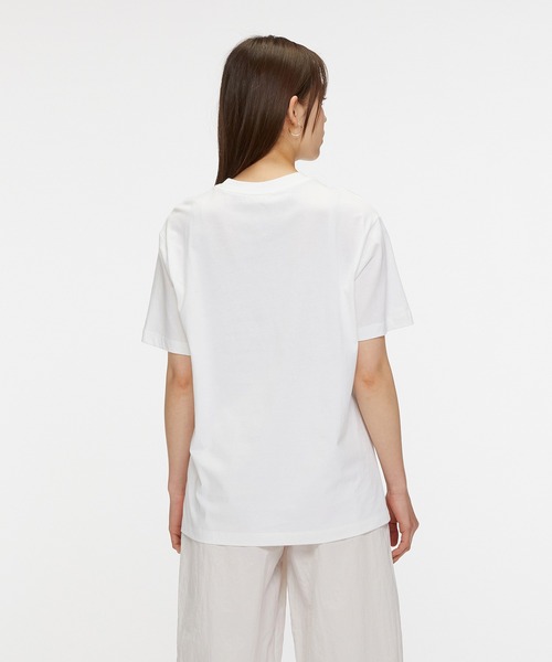 NIKE（ナイキ）の「ナイキ スポーツウェア エッセンシャル ウィメンズ Tシャツ / Nike Sportswear Essential Women's T-Shirt（Tシャツ/カットソー・レディース・ホワイト/ブラック・S/M/L/2XL/XL/XS）」の10枚目の写真