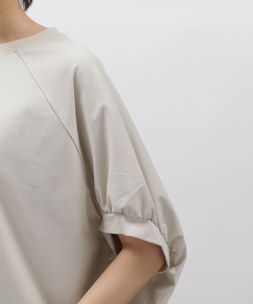 LAKOLE(ラコレ)の「コットンクレープポンチョTシャツ / 285889(Tシャツ/カットソー・レディース・ライトベージュ/オフホワイト/ブラック・SMALL/MEDIUM)」の5枚目の写真