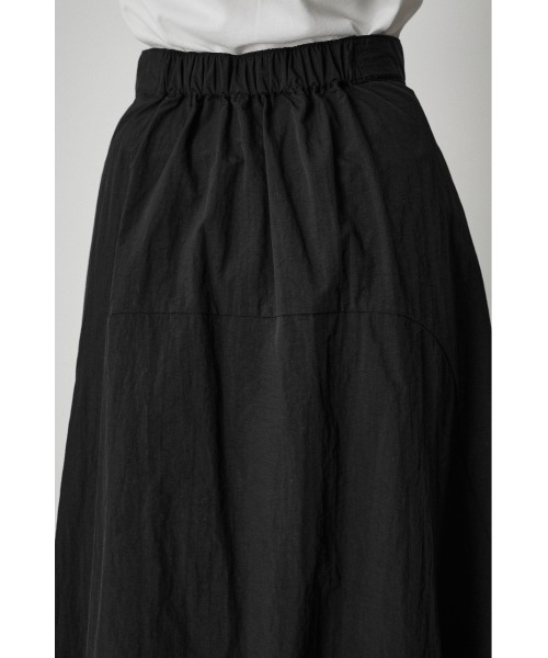 AZUL by moussy（アズールバイマウジー）の「WATER REPELLENT BALLOON SKIRT/ウォーターリぺレントバルーンスカート（スカート・レディース・ブラック/ダークグリーン/ダークオレンジ・MEDIUM/SMALL）」の11枚目の写真