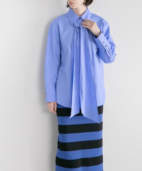 yuw(ユウ)の「タイツキシャツ 164817(シャツ/ブラウス・レディース・ホワイト/ブラック/ブルー/ホワイト系その他・FREE)」の4枚目の写真