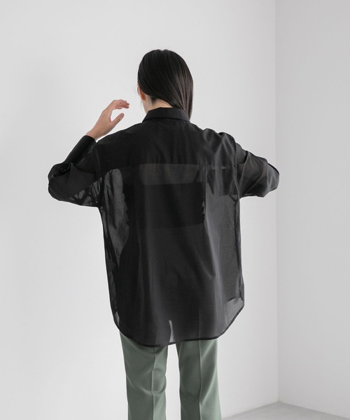 yuw(ユウ)の「タイツキシャツ 164817(シャツ/ブラウス・レディース・ホワイト/ブラック/ブルー/ホワイト系その他・FREE)」の20枚目の写真