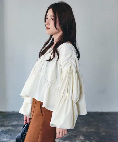 ECRIRE（エクリール）の「【creamコラボ】2WAYギャザーブラウス（シャツ/ブラウス・レディース・ブラック/ブラウン/オフホワイト/グリーン・M/L）」の6枚目の写真
