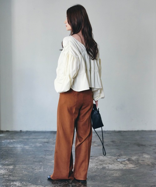 ECRIRE（エクリール）の「【creamコラボ】2WAYギャザーブラウス（シャツ/ブラウス・レディース・ブラック/ブラウン/オフホワイト/グリーン・M/L）」の10枚目の写真