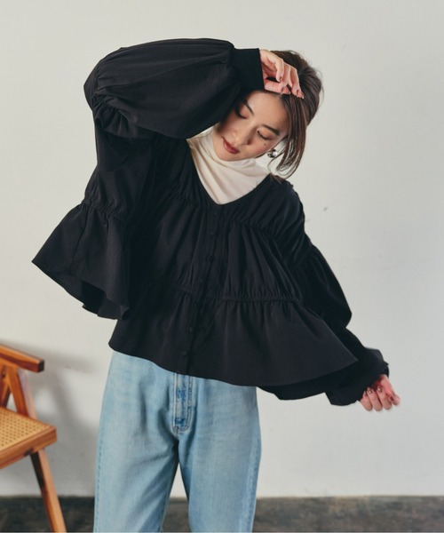 ECRIRE（エクリール）の「【creamコラボ】2WAYギャザーブラウス（シャツ/ブラウス・レディース・ブラック/ブラウン/オフホワイト/グリーン・M/L）」の13枚目の写真