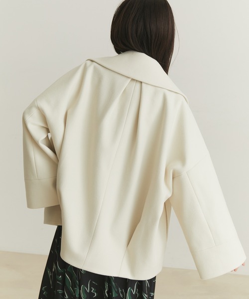 VIS（ビス）の「【静電防止裏地】再生ポリエステルジャージメルトンコクーンショートコート【susutainable】（その他アウター・レディース・ホワイト/ブラック/ダークブラウン・S/M）」の18枚目の写真