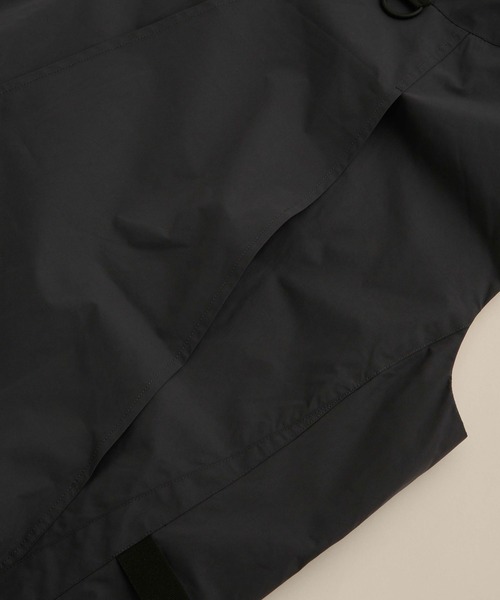 karrimor（カリマー）の「karrimor/camp insulation vest（ベスト・メンズ・ブラック・L/M）」の5枚目の写真