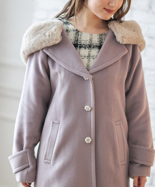 tocco closet(トッコ クローゼット)の「2WAYフェイクファー付きパールビジュー装飾フードコート(ダッフルコート・レディース・ラベンダー/アイボリー/ブラック・M)」の21枚目の写真