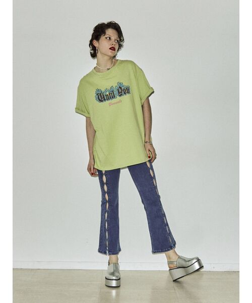 jouetie(ジュエティ)の「カットアウトフィットデニム(デニムパンツ・レディース・ブルー/ブラック・SMALL/MEDIUM)」の5枚目の写真