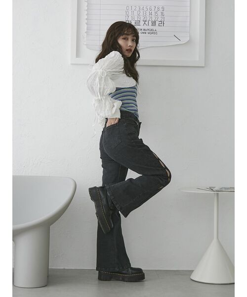 jouetie(ジュエティ)の「カットアウトフィットデニム(デニムパンツ・レディース・ブルー/ブラック・SMALL/MEDIUM)」の12枚目の写真