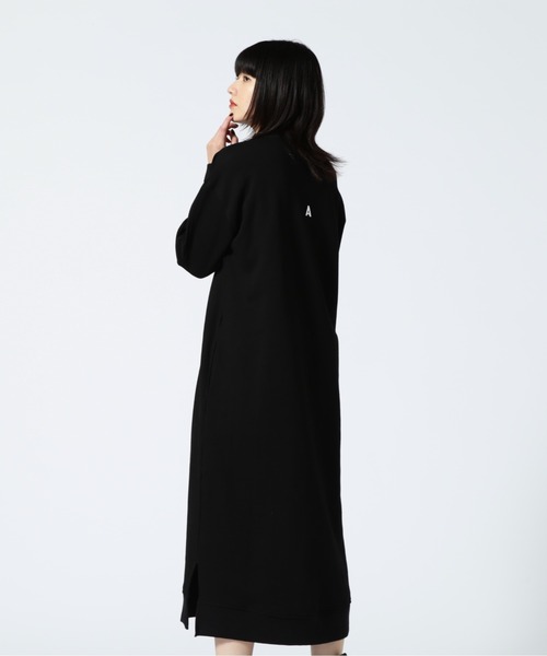 AULA AILA ブラック 別注フォトプリント スウェットワンピース サイズ0 AULA AILA ブラック 別注フォトプリント スウェットワンピース サイズ0