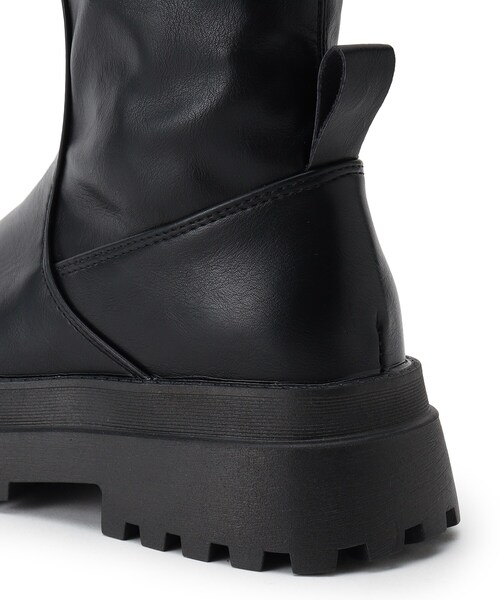 cs T&P(シーエスティーアンドピー)の「厚底プレーンブーツ【csT&P/厚底/ショートブーツ】(ブーツ・レディース・ブラック・S/M/L/LL)」の11枚目の写真