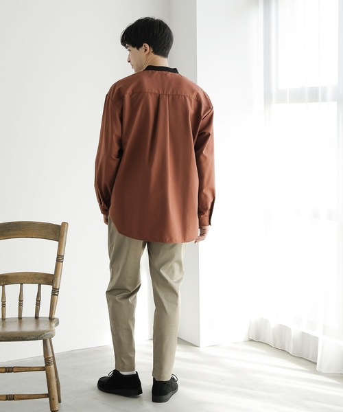 LAKOLE（ラコレ）の「スムースTRバンドカラーシャツ / 178987（シャツ/ブラウス・メンズ・ライトブルー/ライトグリーン/テラコッタ/ベージュ・MEDIUM/LARGE）」の8枚目の写真