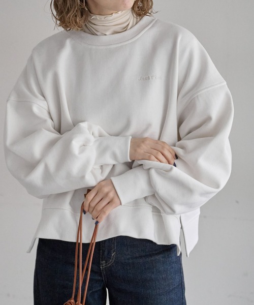 DISCOAT（ディスコート）の「裏起毛バックフォトプリントスウエット（スウェット・レディース・ライトベージュ/オフホワイト/チャコールグレー・FREE）」の4枚目の写真