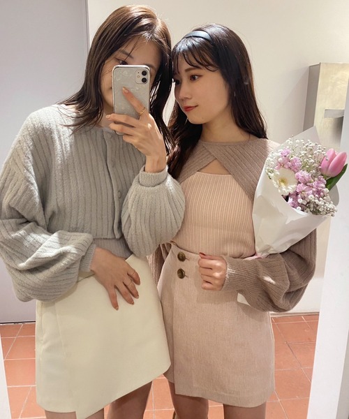 one after another NICE CLAUP(ワンアフターアナザーナイスクラップ)の「マルチWAYフェザーニット2枚セット 2023SS(ニット/セーター・レディース・グレー/アイボリー/モカ・FREE)」の12枚目の写真