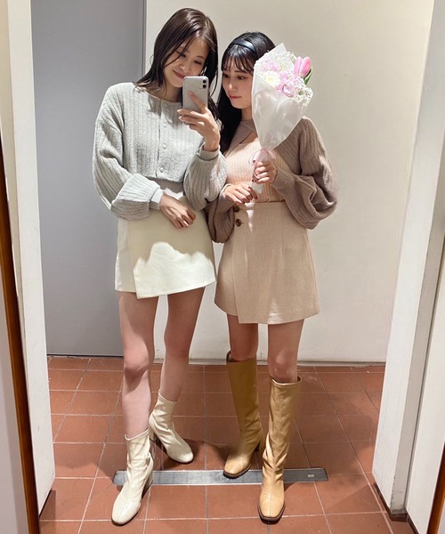 one after another NICE CLAUP(ワンアフターアナザーナイスクラップ)の「マルチWAYフェザーニット2枚セット 2023SS(ニット/セーター・レディース・グレー/アイボリー/モカ・FREE)」の13枚目の写真