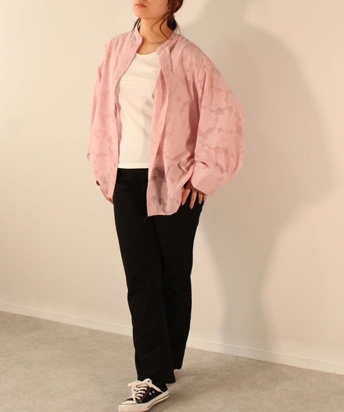 Theory luxe 22AW シアー素材　花びら柄バンドカラー　ブラウス theory luxe 22AW シアー素材 花びら柄バンドカラーブラウス 黒