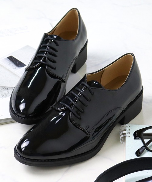 LibertyDoll（リバティードール）の「軽量 マニッシュ レースアップシューズ（ドレスシューズ・レディース・ブラック系その他2/ワイン系1/ブラック×ホワイト/ブラック系その他/ブラック系2/ブラウン系/ブラック系1/ベージュ系/ベージュ/アイボリー系/ピンク/ベージュ系その他2/ブラウン系1/ワイン/アイボリー/ブラウン/ブラック系4/ブラック系3/ブラック/ブラウン系その他/ネイビー/シルバー・37/40/39/35/36/38）」の4枚目の写真