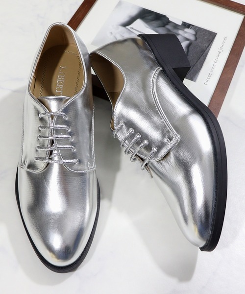 LibertyDoll（リバティードール）の「軽量 マニッシュ レースアップシューズ（ドレスシューズ・レディース・ブラック系その他2/ワイン系1/ブラック×ホワイト/ブラック系その他/ブラック系2/ブラウン系/ブラック系1/ベージュ系/ベージュ/アイボリー系/ピンク/ベージュ系その他2/ブラウン系1/ワイン/アイボリー/ブラウン/ブラック系4/ブラック系3/ブラック/ブラウン系その他/ネイビー/シルバー・37/40/39/35/36/38）」の22枚目の写真