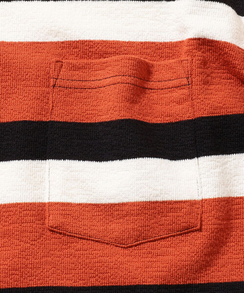 BEAMS PLUS（ビームスプラス）の「BEAMS PLUS / インレーストライプ ポケット Tシャツ（Tシャツ/カットソー・メンズ・ブラック/ブラウン/オレンジ・SMALL/MEDIUM/LARGE/X-LARGE）」の5枚目の写真